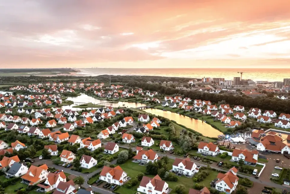 Noordzee Résidence Cadzand-Bad vanuit de lucht
